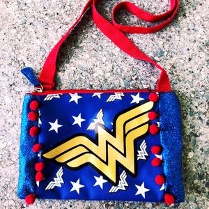 Wonder Woman Red/Blue Canvas mini bag